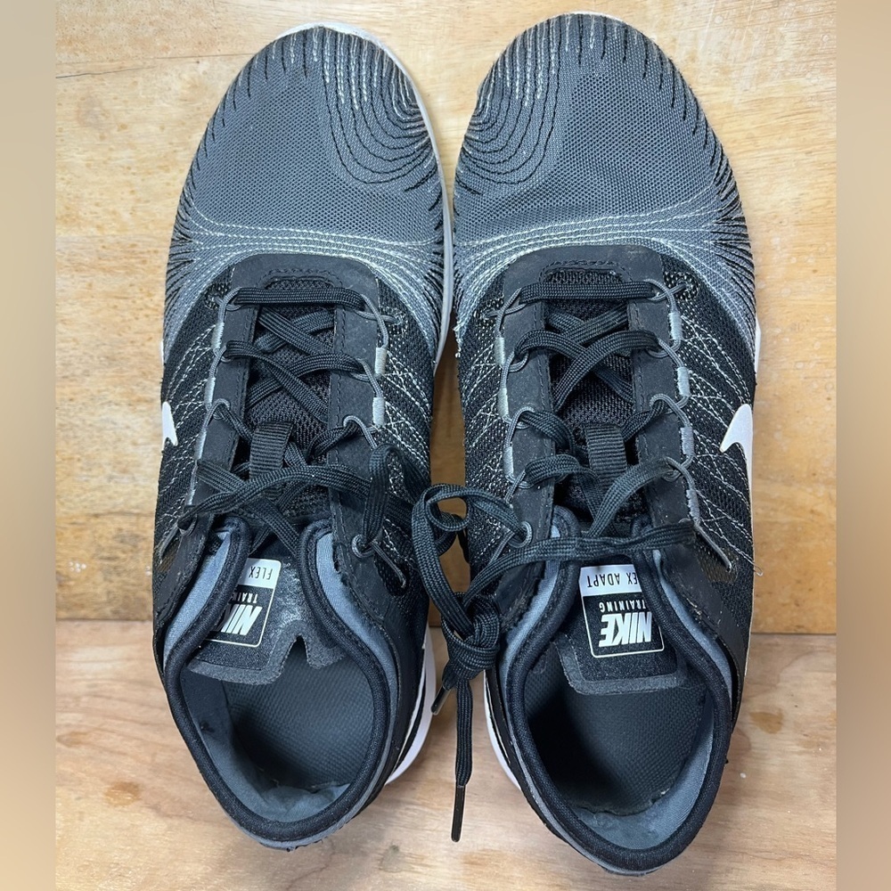 Nike Flex Adapt TR Womens Size 8.5 Running Shoes Sneakers Black White 831579-001 - Picture 6 of 8